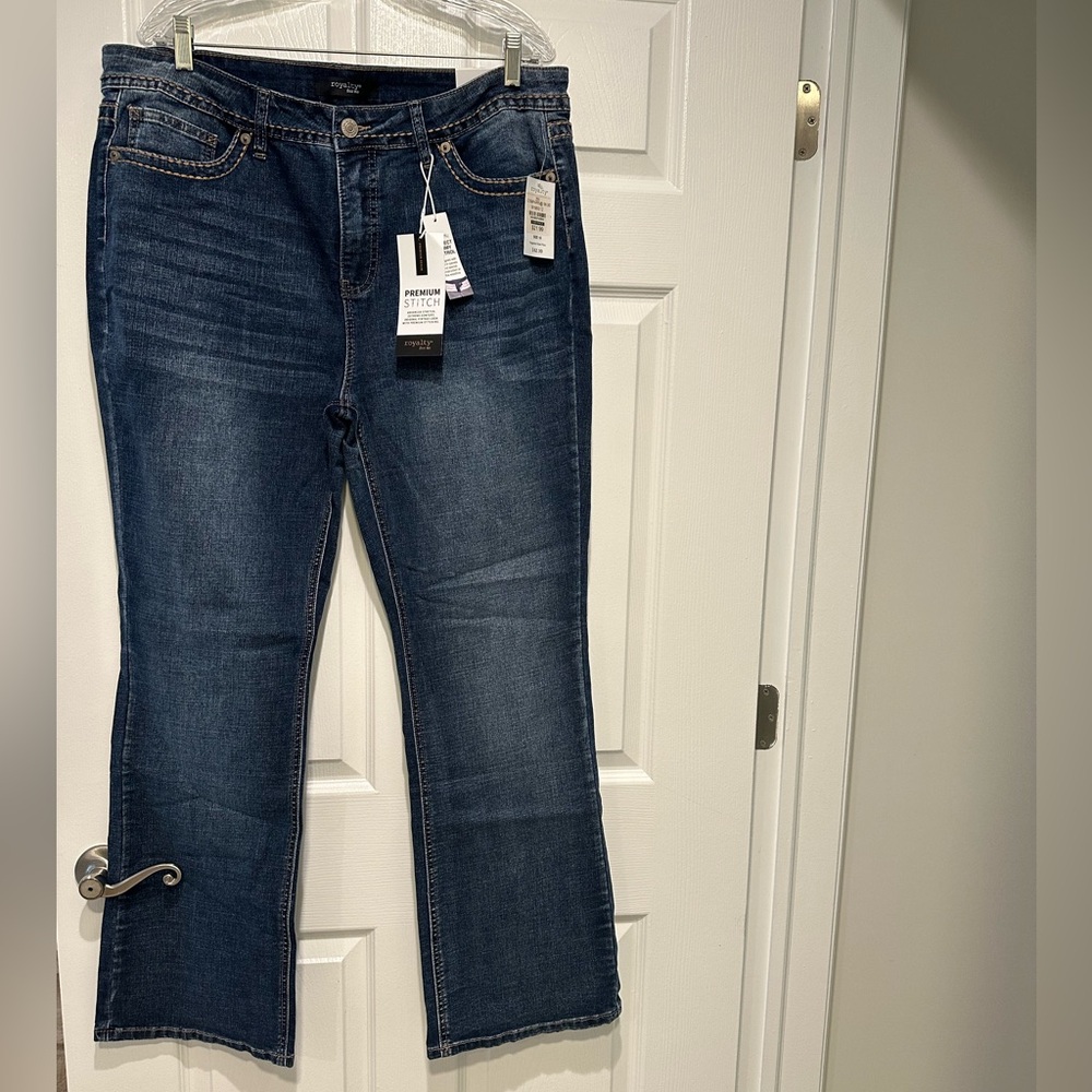 ROYALTY FOR ME WOMENS BOOTCUT JEANS